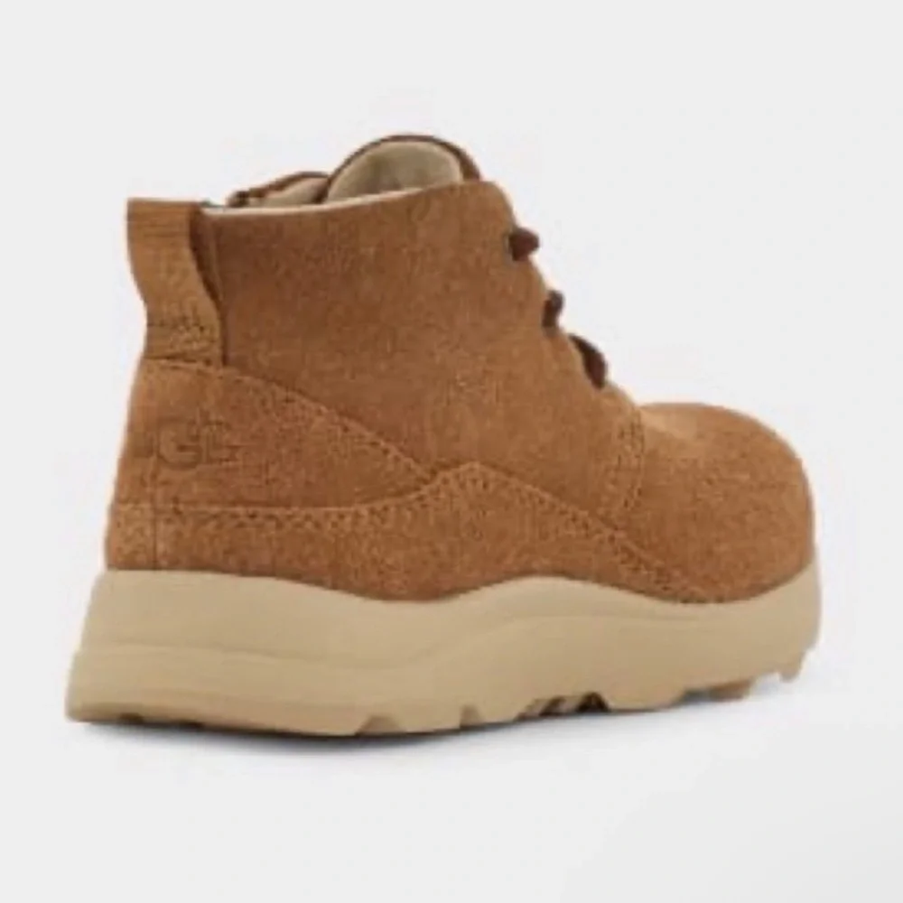UGG Kids Canoe III Weather Boots | Chestnut Suede | Little Boy Sz 1 | Waterproof